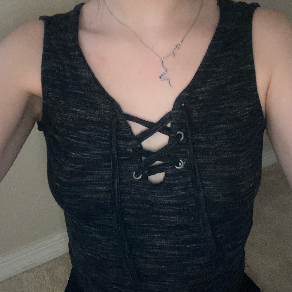Grey fisheye crop top with comfy material